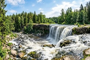 Estonia travel insights from real vlogs