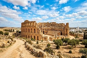 Tunisia travel insights from real vlogs