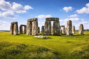 United Kingdom travel insights from real vlogs